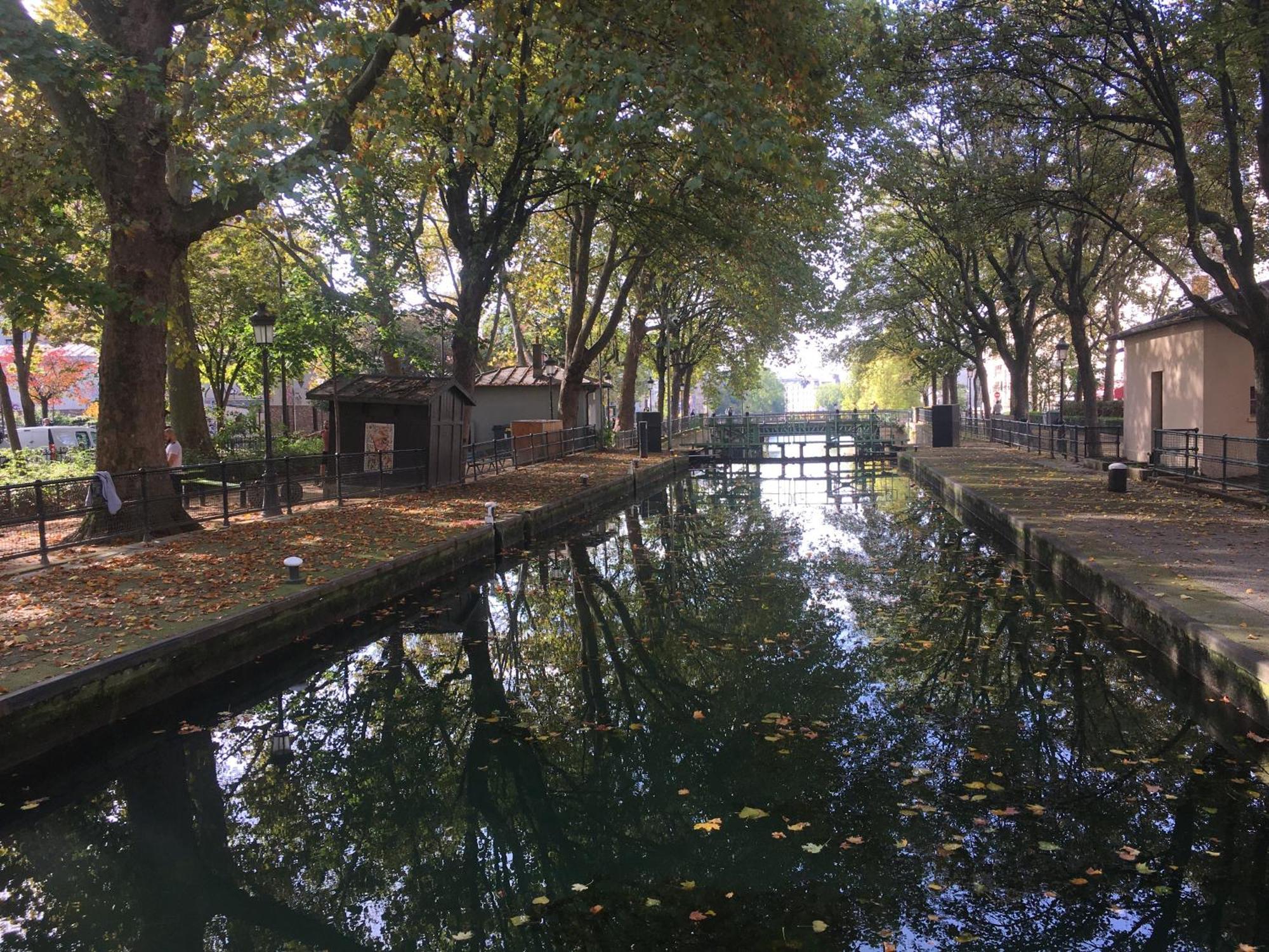Paris, Au Bord Du Canal Saint Martin Apartment Paris